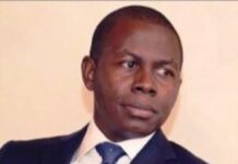 Acharnement contre Me Crépin Mboli-Goumba : Quand Hassan Bouba veut piéger la Mairie de Bangui et défie une décision de justice. Acharnement contre Me Crépin Mboli-Goumba : Quand Hassan Bouba veut piéger la Mairie de Bangui et défie une décision de justice.