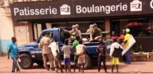 Suite à l’assassinat d’un policier de l’OCRB par les Wagner, la tension monte au sein de la police nationale.  Interview exclusive avec un gardien de la paix qui confirme que “nos institutions sont à la botte de Wagner”