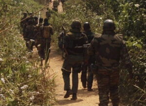 Centrafrique : un soldat FACA pris en flagrant délit de vol de téléphone au marché de Ouanda-Djallé