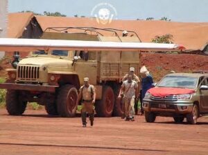 Transféré à Bangui le 17 janvier dernier par les mercenaires russes depuis Obo, il a été enlevé à sa descente d’avion à l’aéroport et porté disparu