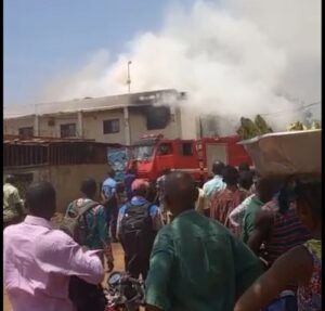 Centrafrique : après les vols et les braquages, l’incendie frappe à nouveau. Cette fois, c’est l’administration électorale qui est touchée