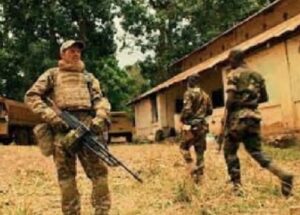 Trump contre Touadéra ? Voici comment le quotidien L’Hirondelle fabrique un complot mondial contre Bangui
