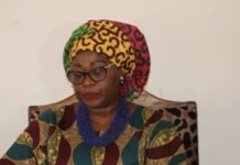 Encore et encore une nouvelle signature du nouveau programme pays pour le travail décent entre le gouvernement centrafricain et l’OIT Centrafrique : quand le Mois du travail 2026 vire au fiasco total