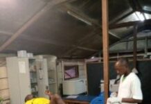 Centrafrique : MSF réhabilite le service de médecine interne de l’hôpital de Carnot pour 69 millions de FCFA Dans une salle de l'hôpital de Carnot, dans la Mambéré