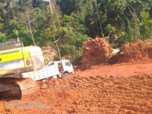 Sur les sites miniers chinois en Centrafrique : les Centrafricains ont-ils encore le droit de travailler ?
