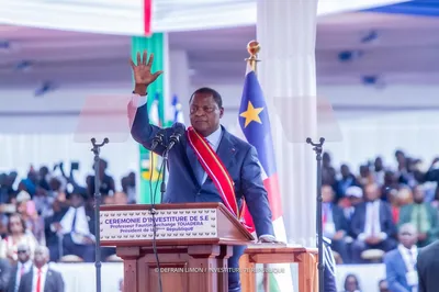 Prestation de serment du nouvel homme fort de Centrafrique, le Roi Faustin Archange Touadera le 30 mars 2026 au stade 20 000 places sur sa constitution de la 7 République