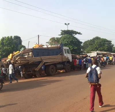 Flash info : un apprenti chauffeur perd la vie dans un accident de maintenance au quartier Galabadja à Bangui