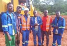 Crise entre Bangui et l’UNOPS : le directeur régional rejette les accusations et affirme que 503 km de route sont déjà réalisés Les agents des travaux de route entre Ndélé et Ouadda