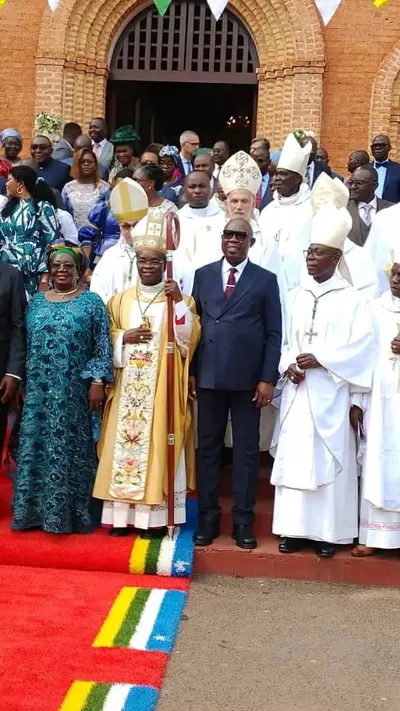 À l'occasion de la cérémonie de consécration épiscopale du Rev. Père Joseph Samedi à la cathédrale de Bangui ce 14.06.2⁰26_2