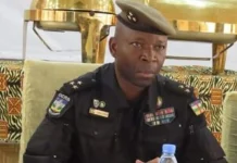 Regarder comment le ministre Bienvenu Zokoué transforme les crimes des mercenaires russes en propagande pathétique Regarder comment le ministre Bienvenu Zokoué transforme les crimes des mercenaires russes en propagande pathétique
