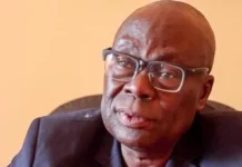 Haut-Oubangui : selon le gouverneur Victor Bissekoin , des agents de l’État sont redéployés en province mais restent sans moyens pour travailler, quel est finalement le sens du redéploiement de l’État assuré par la Minusca ? Haut-Oubangui : selon le gouverneur Victor Bissekoin , des agents de l’État sont redéployés en province mais restent sans moyens pour travailler, quel est finalement le sens du redéploiement de l’État assuré par la Minusca ?