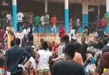 Drame du lycée Boganda : Yves Sanghamy dénonce l’échec du pouvoir face à une tragédie qui endeuille la jeunesse centrafricaine Drame du lycée Boganda : Yves Sanghamy dénonce l’échec du pouvoir face à une tragédie qui endeuille la jeunesse centrafricaine