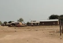 Centrafrique : à Boromata, les mercenaires russes du groupe Wagner occupent désormais l’école et chassent les enfants des salles de classe Centrafrique : à Boromata, les mercenaires russes du groupe Wagner occupent désormais l’école et chassent les enfants des salles de classe