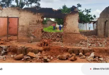 Centrafrique : à Yaloké, le criminel GBAKOUNDE Samuel refuse d’évacuer les concessions des familles musulmanes qu’il a confisquées depuis plus de 10 ans À Yaloké, des maisons détruites par un chef criminel