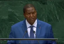 Qui a rédigé le discours de Touadéra à l’ONU ? Le mystère d’un président qui ne lève jamais les yeux de sa feuille Touadera prendrant discours devant le conseil l'ONU en septembre 2026