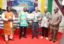 Le Prix Gaston N’Guérékata 2026 décerné au mathématicien marocain Khalil Ezzinbi La remise du Prix Gaston N’Guérékata promotion 2026