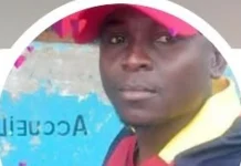 Zawa : après le démantèlement des barrières illégales, les policiers multiplient les rackets et réclament jusqu’à 15 000 francs CFA par moto Le policier de Zawa Bienvenue soignet alias lampadaire